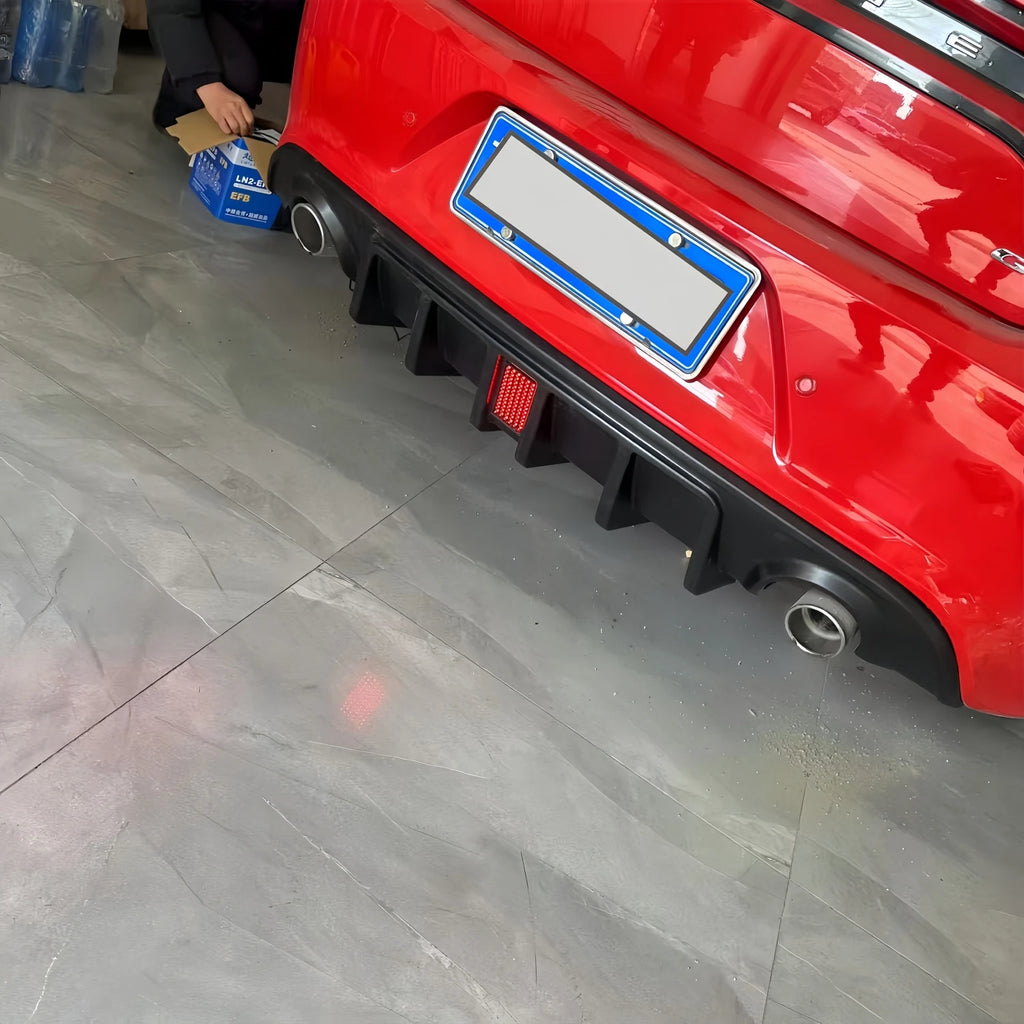 Gloss Black Car Rear Bumper Diffuser Splitter For Dodge Charger SRT Daytona GT R/T 2015-2023 With Brake LED Light Tuning BodyKit