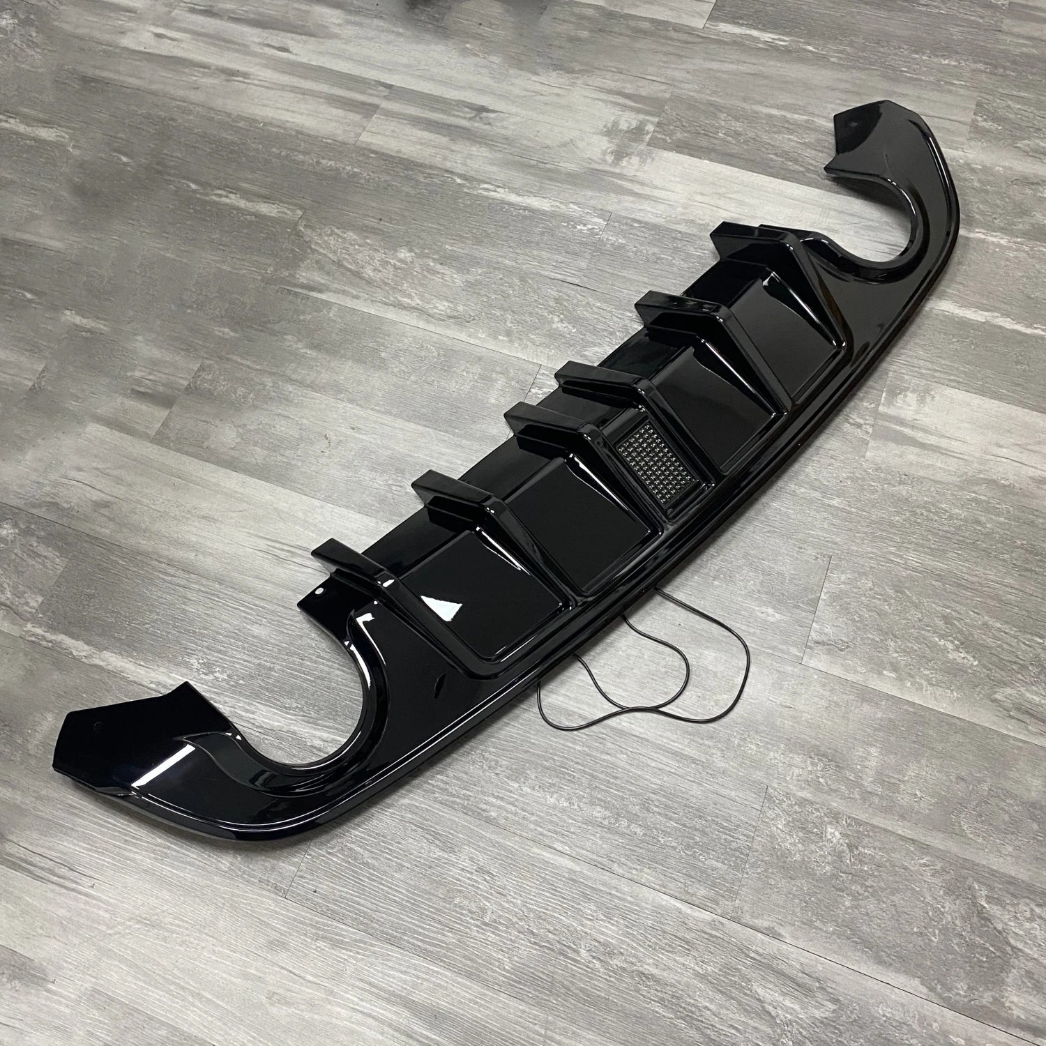 Gloss Black Car Rear Bumper Diffuser Splitter For Dodge Charger SRT Daytona GT R/T 2015-2023 With Brake LED Light Tuning BodyKit