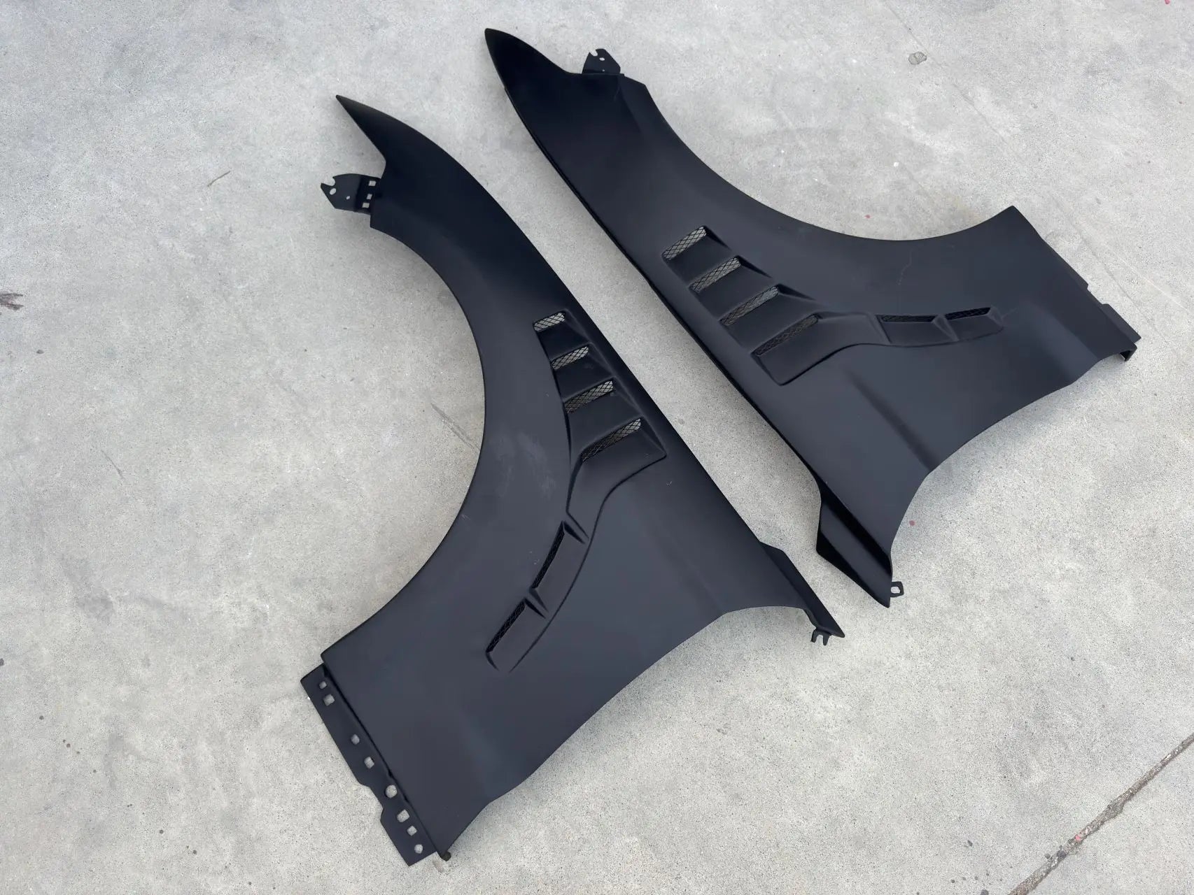 Suitable For Ford Mustang S550 GT EcoBoost V6 2015-2023 Carbon Fiber TPF Style Front Fender Exterior Upgrade